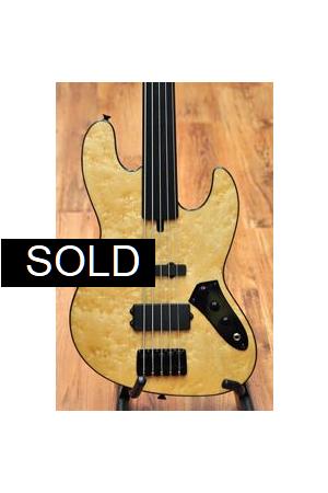 Maruszczyk Elwood 5a Fretless Maruszczyk Elwood 5a Fretless